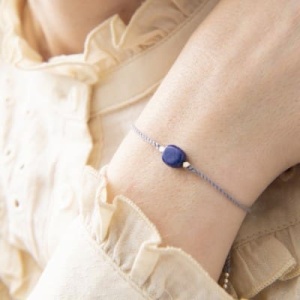 A BEAUTIFUL STORY Gemstone Card Lapis Lazuli Silver Bracelet